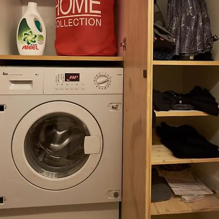 Luxury 1br With Patio Near The Apartment