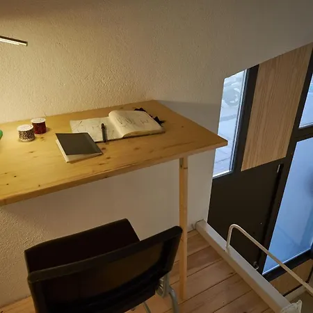 Apartment Luxury 1br With Patio Near The *