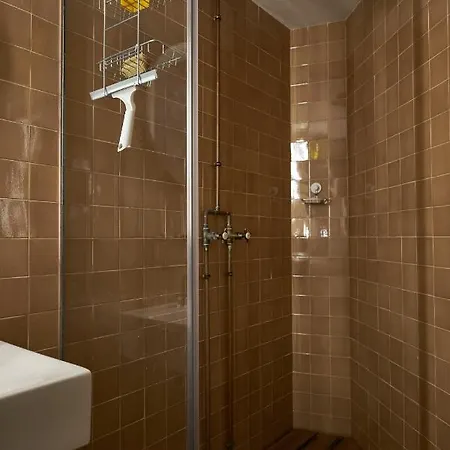 Luxury 1br With Patio Near The * Barcelona